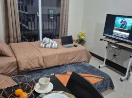 Studio with Poolview and Balcony
