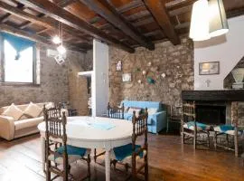 Maestosa Roccaforte dei Principi, 3 piani tutti per voi!