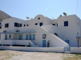 Adelphi Apartments, hotel cerca de Antigua Thira, Perissa