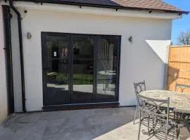 Ox Lane Annexe - Harpenden