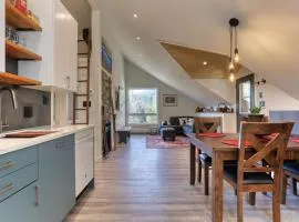 "NEWLY BUILT HOME" on 5 acres by the beach