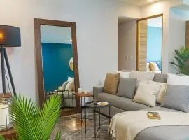 ITB Luxury Apartment on the Beach Near to 5th Ave
