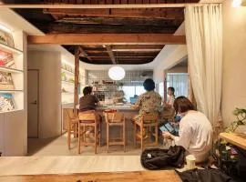 Tipy records inn photon