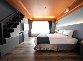 東旅驛棧, hotel v destinaci Ťiao-si