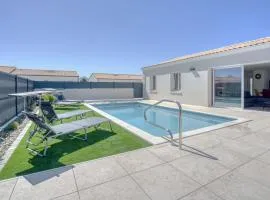 Nice Home In Semussac