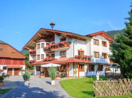 ApartHotel Holzerhof, hotel em Schladming