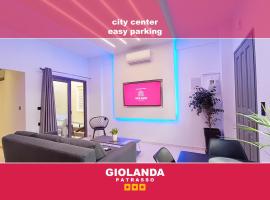 GIOLANDA PATRASSO - Modern apartment in the center of Patras, hotel s vířivkou v destinaci Patra