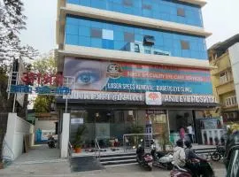 Hotel Ashraya