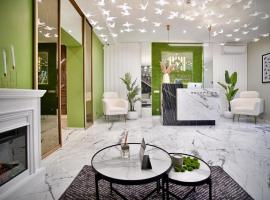 HIDE PARK Hotel, Hotel mit Parkplatz in Winnyzja