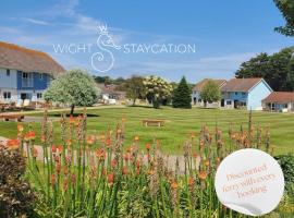 West Bay Cottages Yarmouth Isle of Wight, Resort in Yarmouth