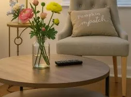 Beautiful Bright Three Bedroom House in Brighton and Hove with free parking
