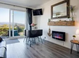 Bayview 32 - 2 Bedroom Chalet - Bayview Oxwich
