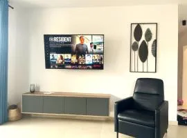 Modern Escape in Urban Plaza