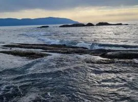 Villa BASHLLARI A&B appartamenti di fronte al mare
