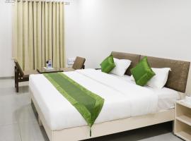 Hotel Kamron Near Airport Road Sector 78 Mohali Chandigarh, hotel v destinaci Sohāna