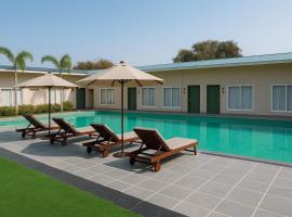 Status Club Resort, hotel poblíž Letiště Kanpur - KNU, Kánpur