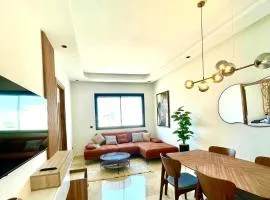Maarif Picasso Studio & Private Terrace & Parking
