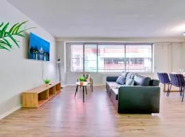 Contemporary Apt Near DC Gym, Metro & More!