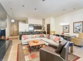 Bear Creek West by Exceptional Stays