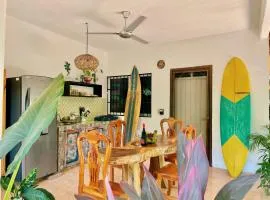 Green Studio at Casa Cacao with Terrace and Starlink