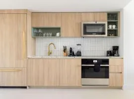 2409 Apt in Downtown Miami with Gym and in front of Kaseya Center