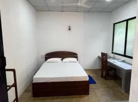 Unawatuna White Villa