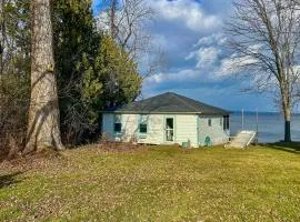 Sun Hugged Cottage