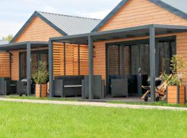 Domki RELAXO Rewal, σαλέ σε Rewal