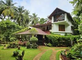 Maleyam Homestay Riverside