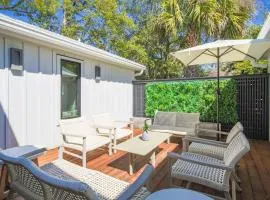 Marsh Island Retreat