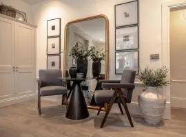 Alfred's Ramsbottom - Suite Two