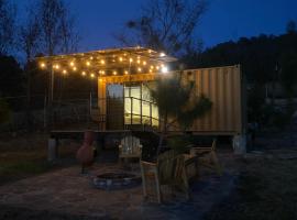 Winterwald Glamping, camping em Ferrer&iacute;a de Tula