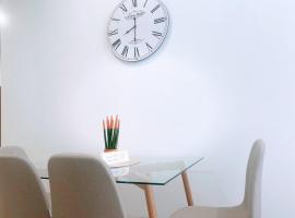 MariAggela's Little House, seoska kuća u gradu Teologos