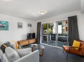 Handy CBD Covered Free Parking Gym 2 Bdrm