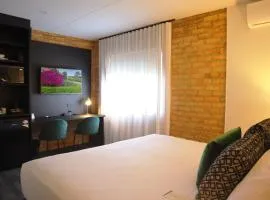 Quality Hotel Robertson Gardens
