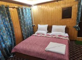 Pahalgam Gateways