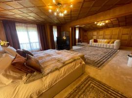 Master bedroom avec salon, hotel v destinaci Ollon