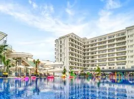 Bonita Luxury Resort & Spa