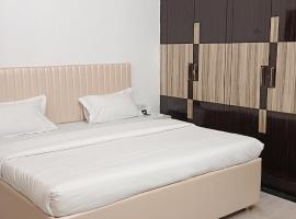 The Ashish Luxury Stay, hotel in Chittaurgarh