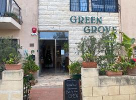 Green Grove Guest House