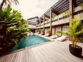 TheHub Pererenan Coworking, Pool and Rooftop