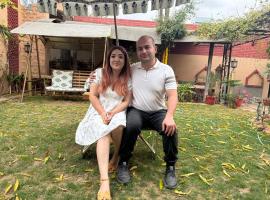 Travellers Village-City Center Hertige Home, hostel en Jaipur