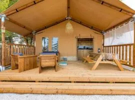 Camping - Piscine - ccbbaah