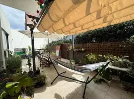 5 Minutes to Melbourne City, Great Location!