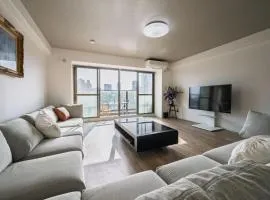 LIT広島駅前 広島駅から徒歩5分 全室リバービューでベッドはairweaveを採用 Spacious rooms with river views all to yourself Supported