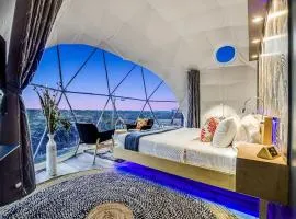 Luxury Dome with Hot Tub for Glamping near Austin