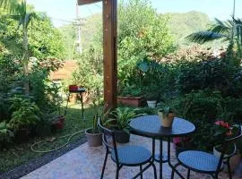 Hébergement-Joli T2-60m2-Terrasse-Jardin