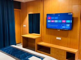 The royal hotel, hotel v destinaci Bareilly