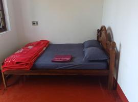 Aiswarya hill stay tholpetty, hotel v destinaci Kutta