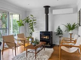The Hardys Bay Hideout